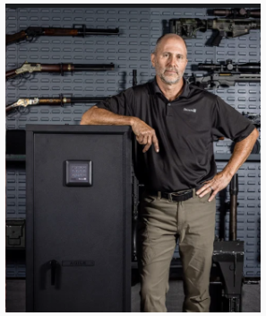 Tom Kubiniec, President & CEO of SecureIt