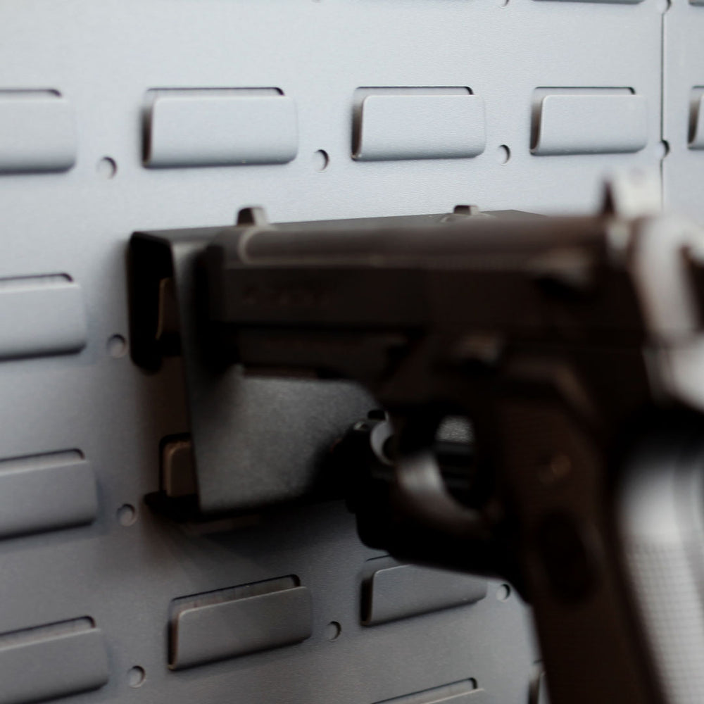 4 Pistol Peg Rack