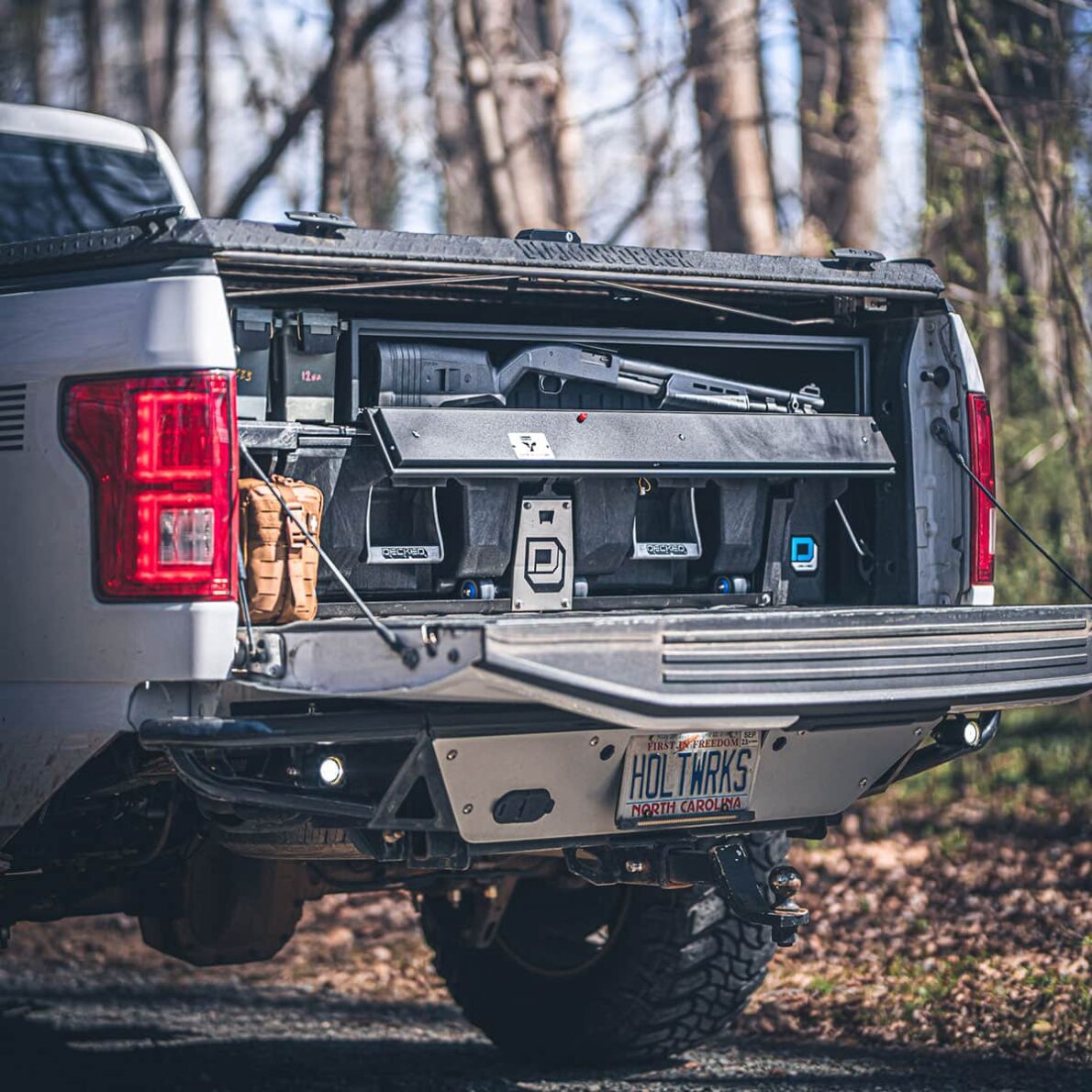 Fast Box 47 mounted in truck bed