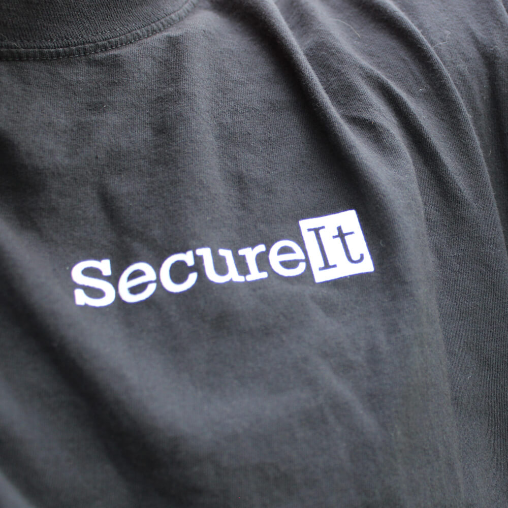 SecureIt black cotton t-shirt logo