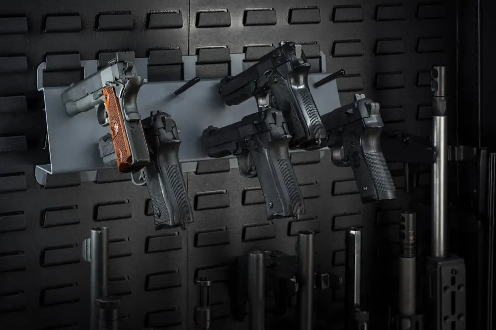 5_homepage_pistol_rack