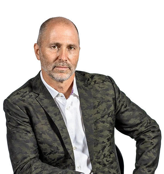 Tom Kubiniec Bio